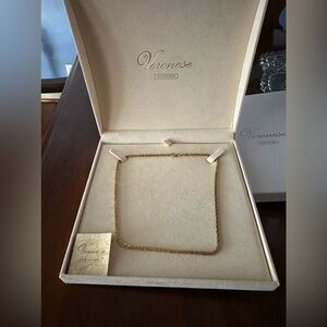 Veronese Collection 18” 18K bonded sterling silver necklace.